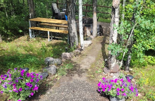 Division No. 7 Cabin | BEAUTIFUL lake front cabin at Buffalo Lake available for rent. By the week
