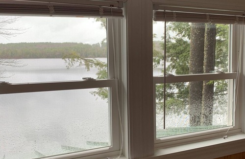 Bridgton House | Beautiful Lakefront 6 bedroom home in Bridgton Maine on Highland Lake!