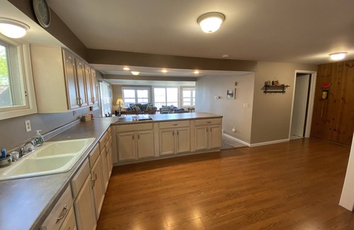 Ripon House | Beautiful Lakefront home on Big Green Lake