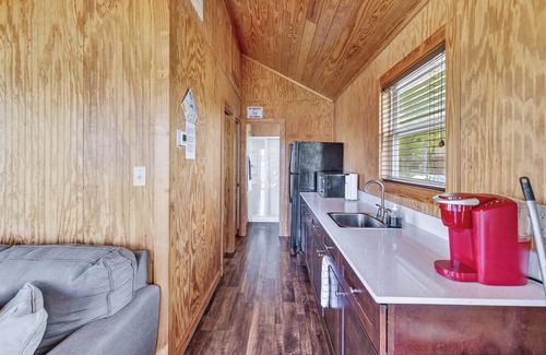 Frisco Cabin | Beautiful Lakeside Tiny House Cabin A