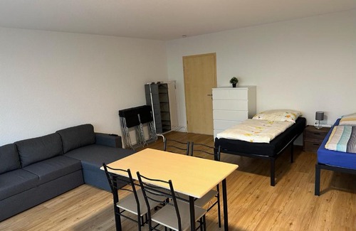 Weststadt Sudlicher Teil Apartment | Beautiful, large and great apartment with balcony in top location