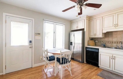 Charlotte House | Beautiful large home close to everything