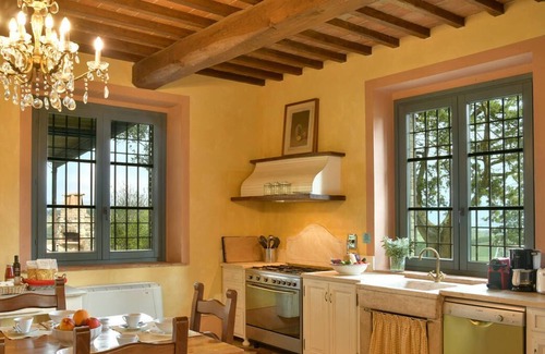 Bibbona Villa | Beautiful large Tuscany villa with fenced heated pool