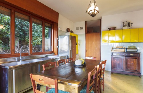 Montrigiasco Villa | Beautiful large villa amidst lush green nature at Lake Maggiore! - Villa Tudor