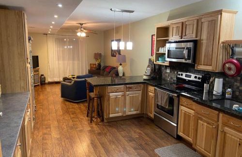 Bountiful Apartment | Beautiful Little Mountain Oasis!