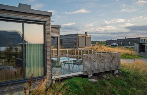 Vagan House | Beautiful lodge in Lofoten housing up to 6 guests!