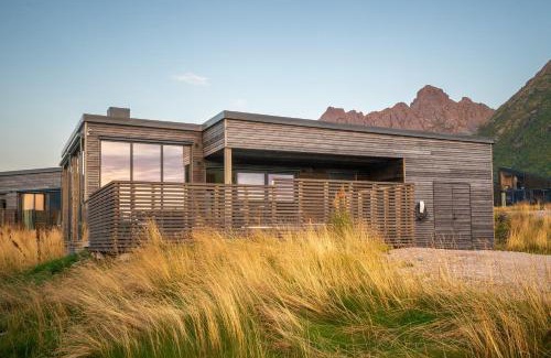 Vagan House | Beautiful lodge in Lofoten housing up to 6 guests!