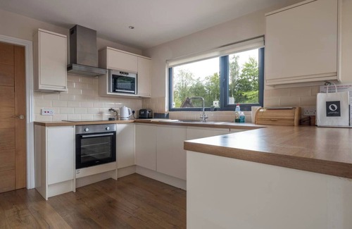 Otterburn House | Beautiful Lodge With Hot Tub & Outdoor Dining