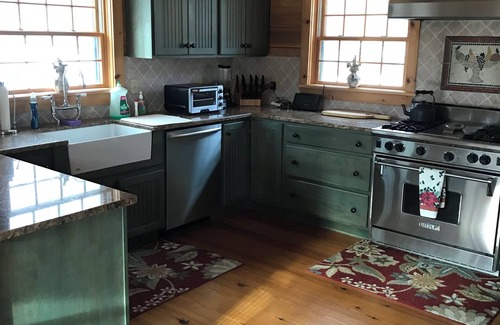 West Dover House | Beautiful Log Cabin Home