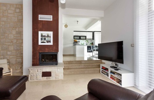 Malinska-Dubasnica House | Beautiful luxury holiday house PERANOVIC
