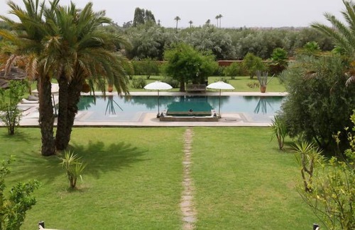 Zaouia Sidi Abdallah Ben Sassi Villa | Beautiful luxury villa with huge pool