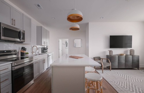 Trussville Apartment | Beautiful Main Street Living in Trussville