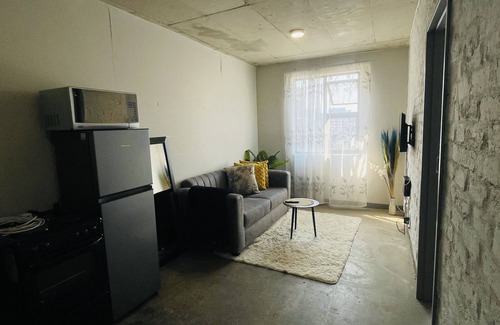 Downtown Johannesburg Apartment | Beautiful Modern Industrial apartment in the heart of Johannesburg Jozi Maboneng