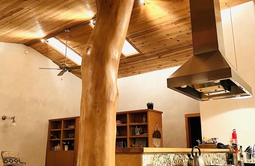 Sonora House | Beautiful, Modern Straw Bale House
