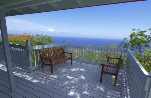 Estate Belvedere Cottage | Beautiful mountain top cottage with a gorgeous view of the Caribbean Sea