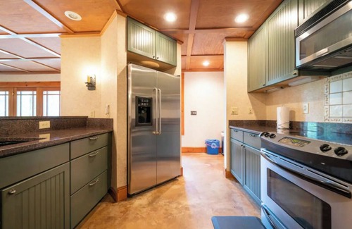 Gerton House | Beautiful mountain home near Asheville