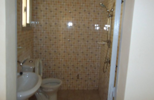 Bamako House | Beautiful New 3 Bedroom Villa For Rent - Near Mali Hospital