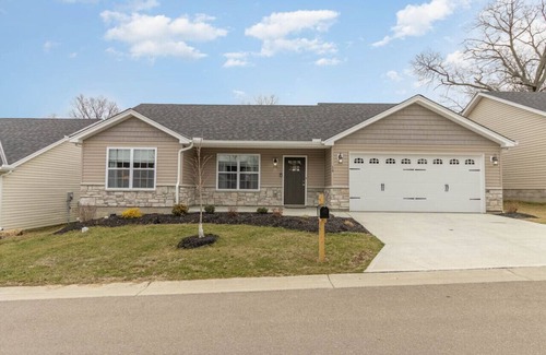 Hamilton House | Beautiful NEW Home among the Nook in Hamilton, OH