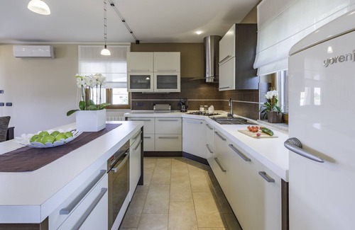 Zminj Villa | Beautiful new villa with pool