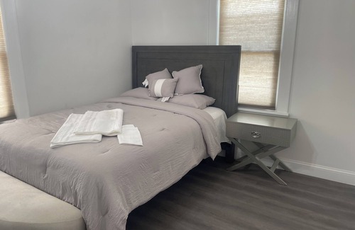 Hicksville Apartment | beautiful newly renovated 3 Bedrooms and 1.5 Bath in heart of Hicksville #14
