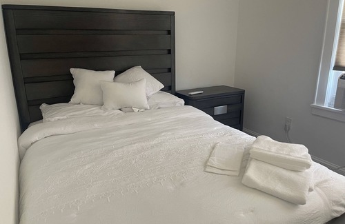 Hicksville Apartment | beautiful newly renovated 3 Bedrooms and 1.5 Bath in heart of Hicksville #14