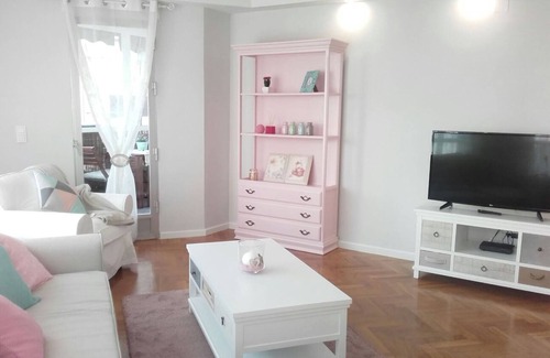 Alicante Apartment | Beautiful newly renovated downtown apartment with terrace and 3 bedrooms
