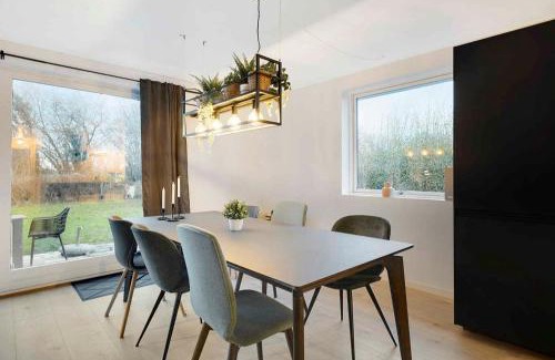 Frørup House | Beautiful Newly Renovated Summer House By The Sea