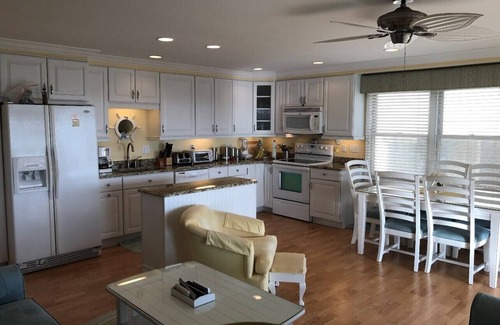 Montego Bay Condo | Beautiful North Ocean City 2BR/2 Bath Ocean Front Condo with deck ramp to beach