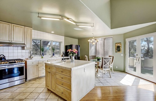 Del Mar Heights House | BEAUTIFUL OCEAN VIEW & TORREY PINES SERENITY