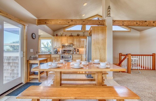 Tierra Del Mar House | Beautiful Oceanfront Tierra Del Mar Family Home! Sea-Esta in Tierra Del Mar