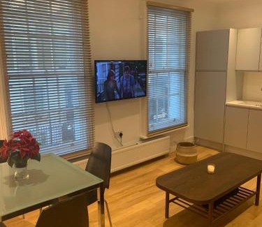 Pembridge Apartment | Beautiful one bedroom flat in the heart of Notting Hill Gate