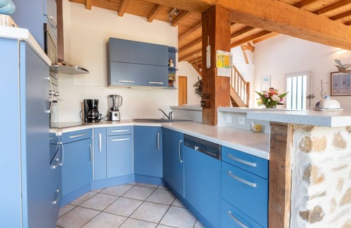 (le) Mesnil Hue House | Beautiful private villa for 8 people with WIFI, TV, terrace and parking