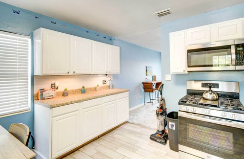 Palatka House | Beautiful Palatka Vacation Rental w/Yard!