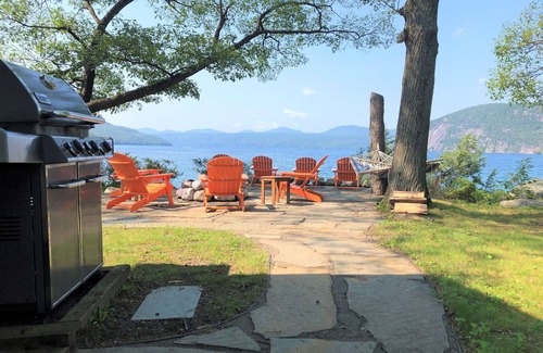 Ticonderoga House | Beautiful & Peaceful Lake George Waterfront with Awesome Sunsets. Beach Nearby!