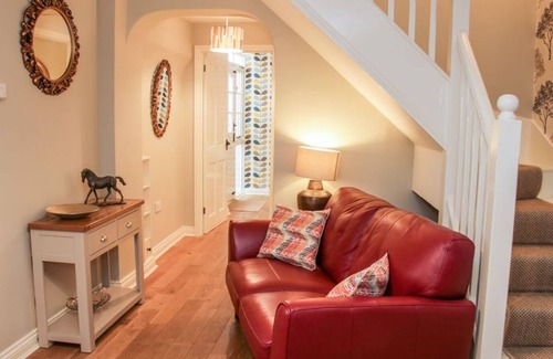 Bridgnorth Cottage | Beautiful Pet Friendly Quiet Cottage Just Off High Street Bridgnorth