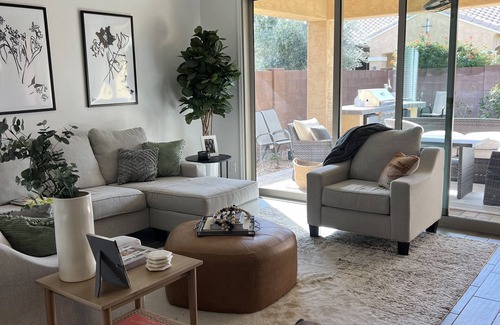 Chandler House | Beautiful Pet Friendly Home!