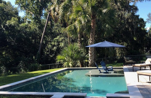 Nichols House | Beautiful pool/hot tub home between Disney & Busch Gardens!