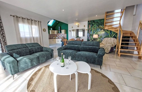 Telgruc-sur-Mer House | Beautiful private villa for 6 guests with WIFI, TV, terrace and pets allowed