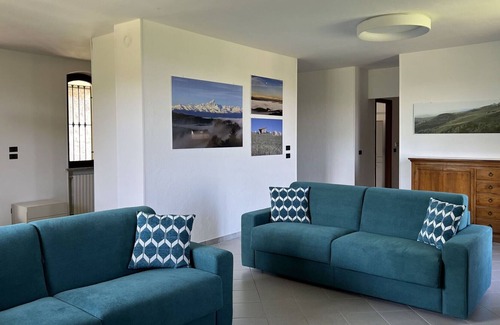 Trezzo Tinella House | Beautiful private villa for 6 guests with WIFI, TV, patio, panoramic view and parking