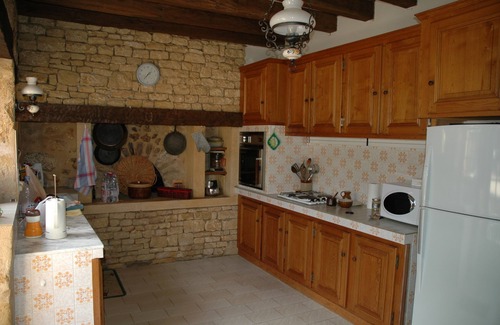 Saint-Cyprien House | Beautiful Private Country home in rural setting with heated pool