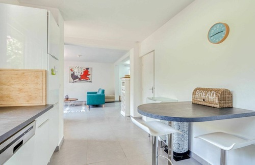 Boulouris-sur-Mer House | Beautiful private villa for 8 guests with private pool, WIFI, TV and terrace