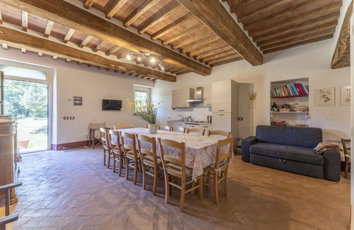 Massa Marittima Villa | Beautiful private villa for 14 people with A/C, WIFI, TV and pets allowed