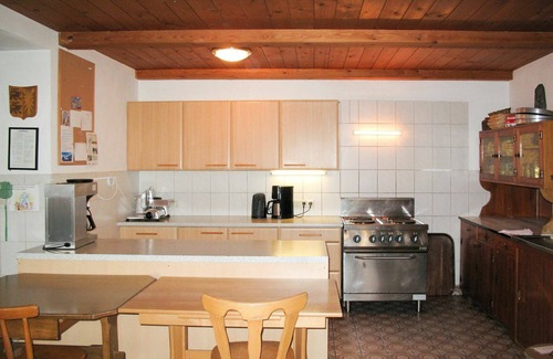 Sonnenberg Villa | Beautiful private villa for 41 people with WIFI, TV, terrace and parking