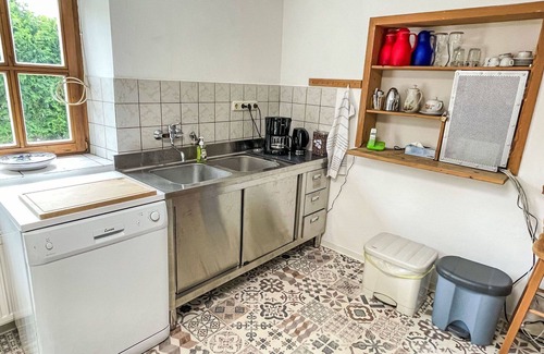 Gottfrieding House | Beautiful private villa for 15 people with WIFI, TV, terrace, pets allowed and parking