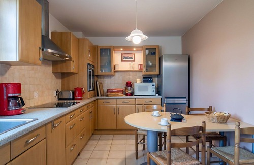 Kerlouan House | Beautiful private villa for 8 guests with WIFI, TV, terrace, pets allowed and parking