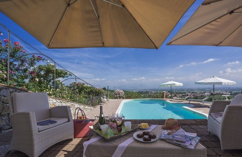 Casalguidi Villa | Beautiful private villa with A/C, WIFI, private pool, TV, terrace, panoramic view and parking