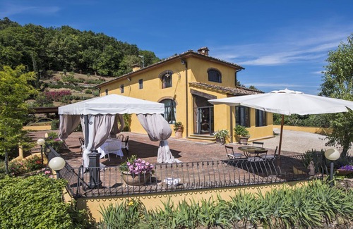 Casalguidi Villa | Beautiful private villa with A/C, WIFI, private pool, TV, terrace, panoramic view and parking