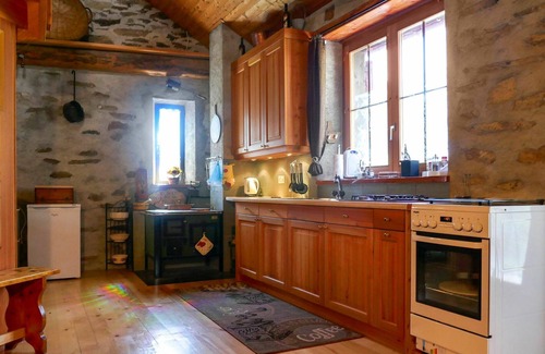 Acquarossa House | Beautiful private villa for 2 people with TV, terrace, panoramic view and parking