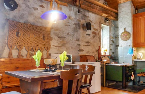 Acquarossa House | Beautiful private villa for 2 people with TV, terrace, panoramic view and parking