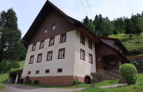 Obersimonswald House | Beautiful private villa for 18 people with WIFI, TV, terrace, pets allowed and parking